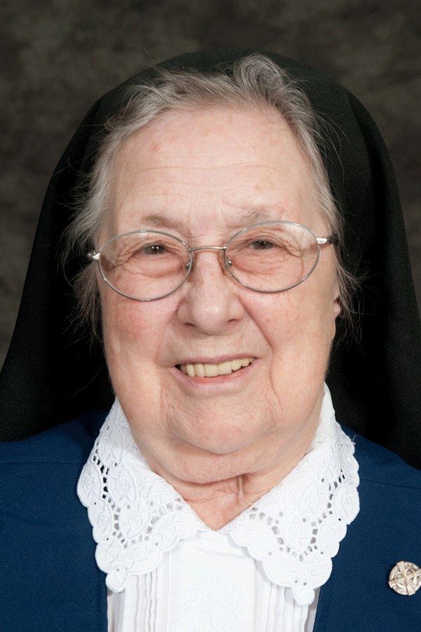 Photo of Sister Clarea Hotze
